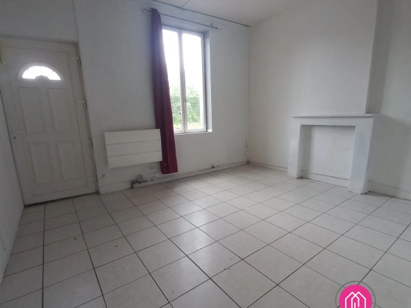 Maison de ville à Saint-Amand-les-Eaux de 65 m² à vendre pour 92 000 €