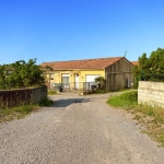 Achat maison de plain-pied à Saint Privat - 140 m², 4 chambres, terrasse, garage