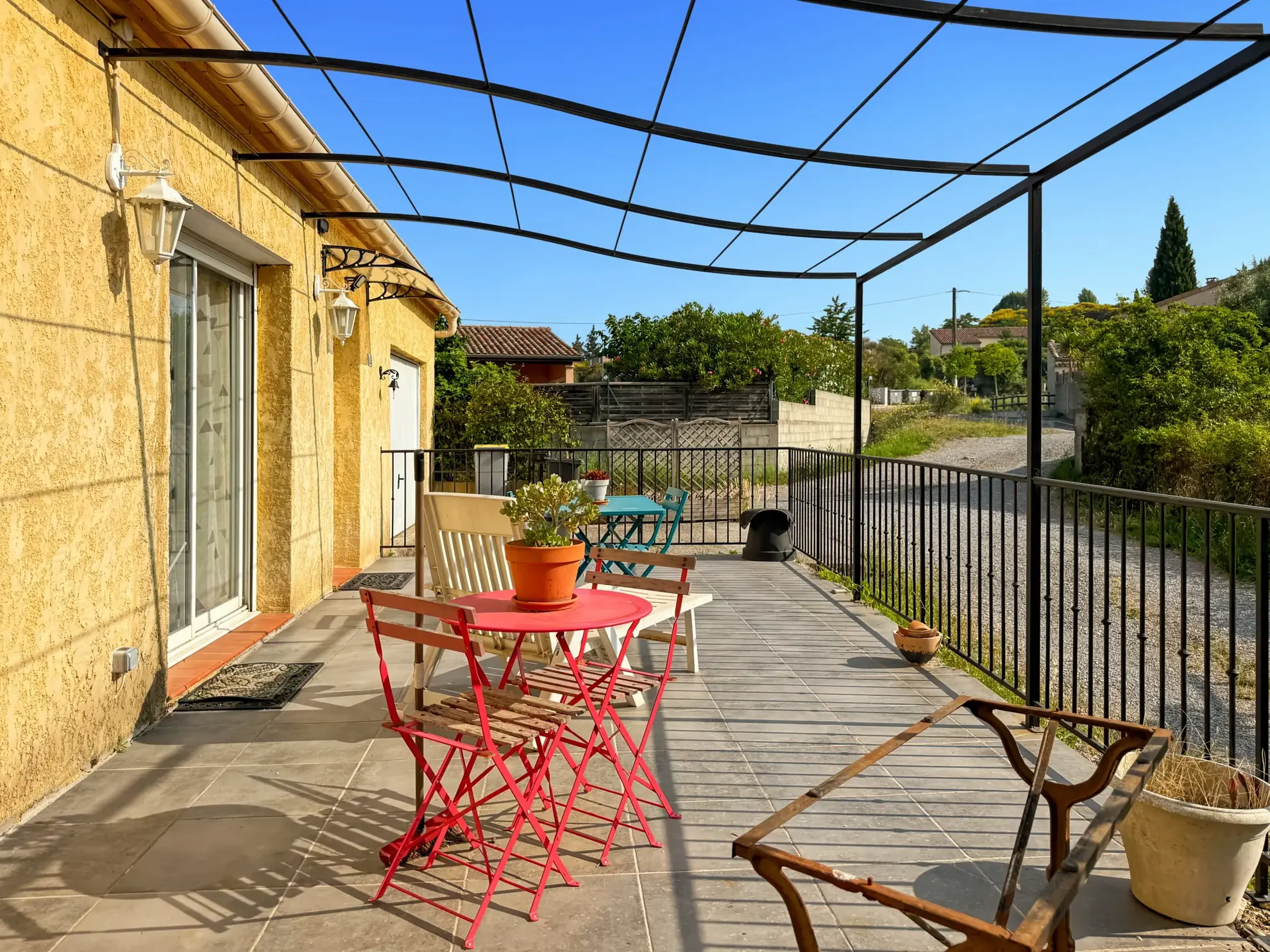 Achat maison de plain-pied à Saint Privat - 140 m², 4 chambres, terrasse, garage 