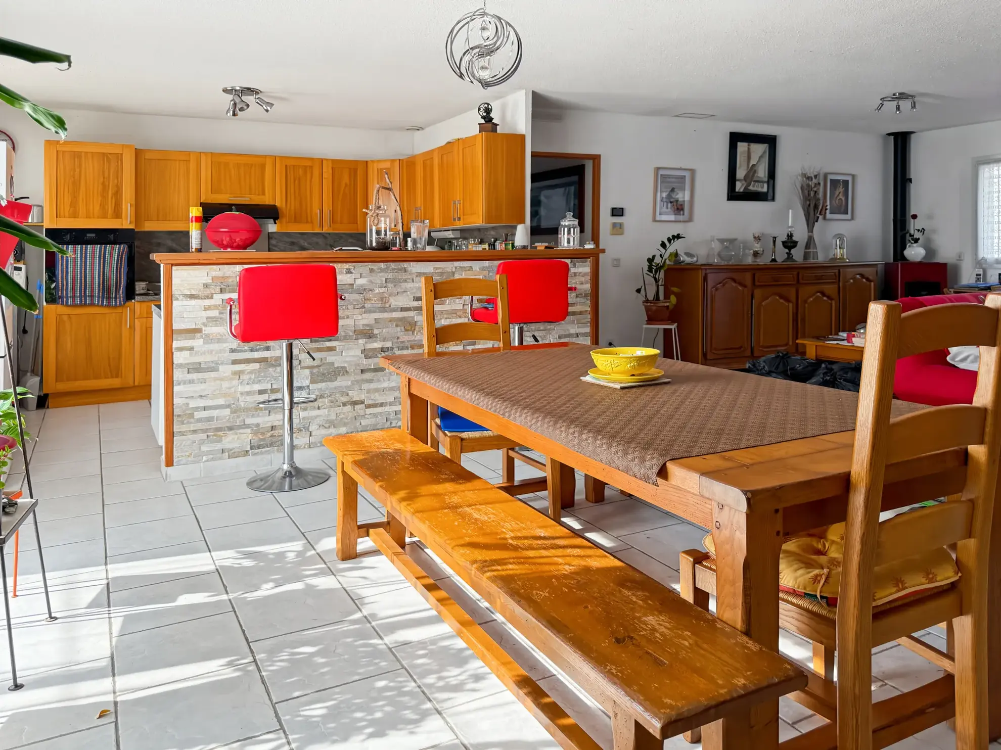 Achat maison de plain-pied à Saint Privat - 140 m², 4 chambres, terrasse, garage 