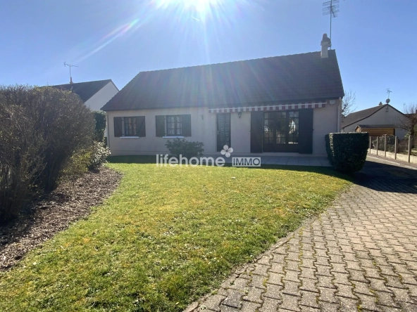 Belle maison de plain-pied meublée avec terrasse et grand jardin à Le Poinçonnet