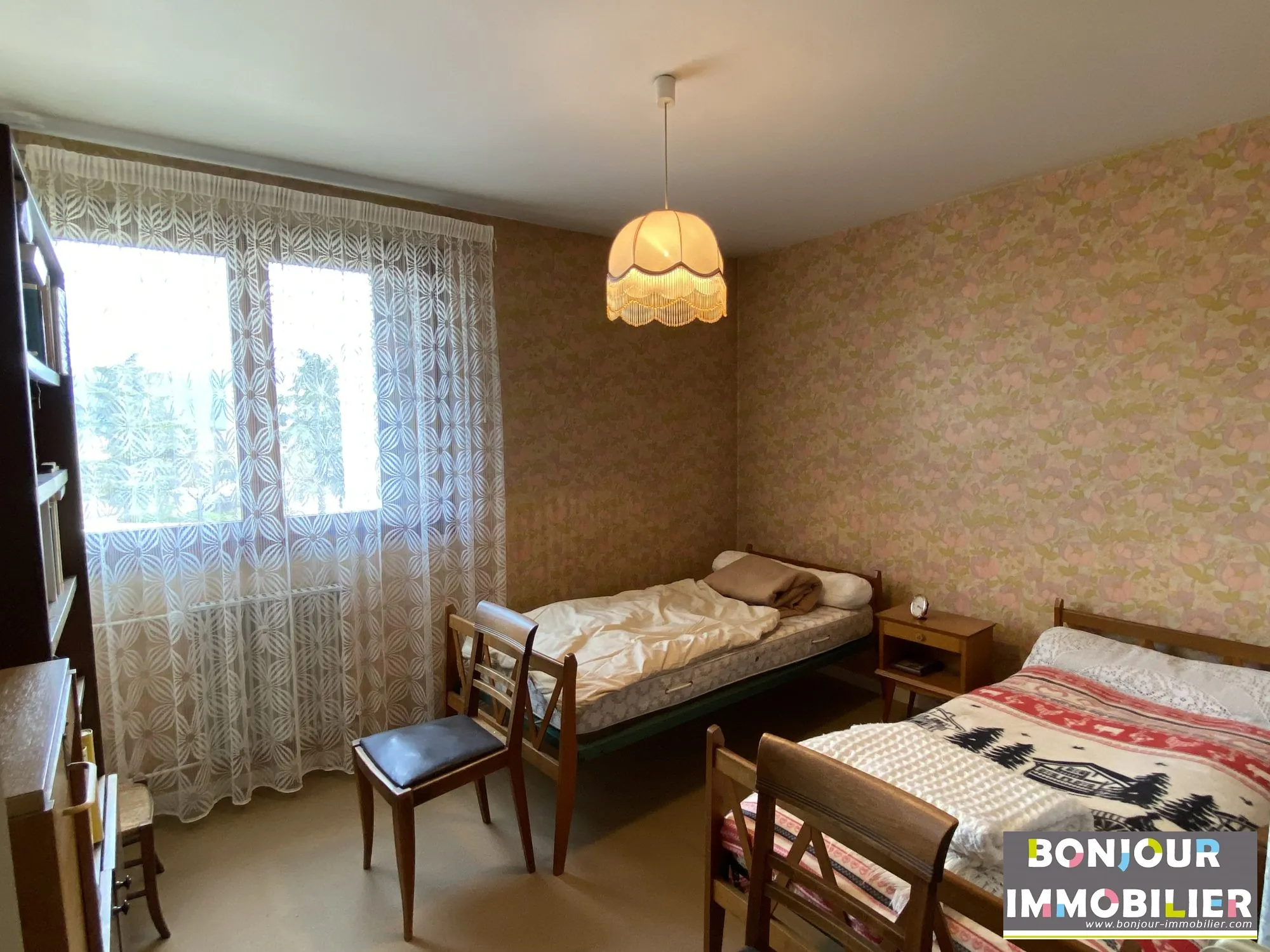 Appartement T4 de 80 m² à Rives avec balcon, cave, garage 