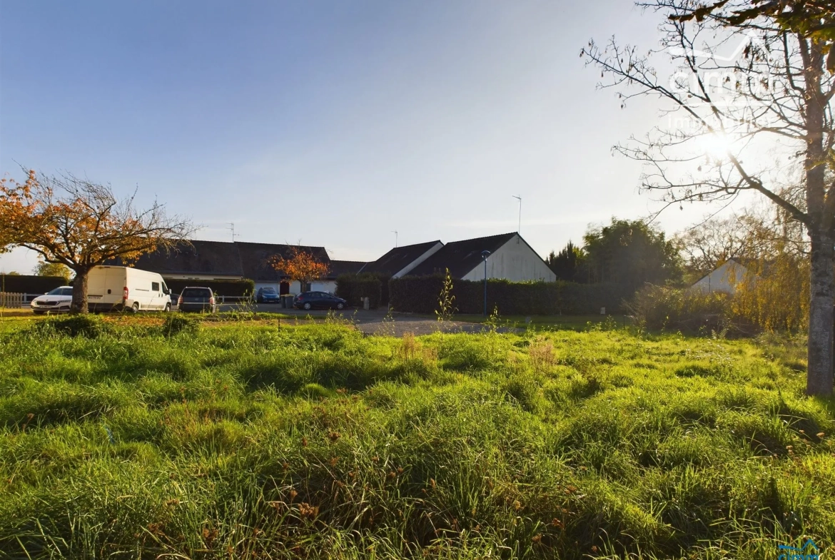 Terrain constructible de 738 m² à Jumelles, proche écoles et commerces 