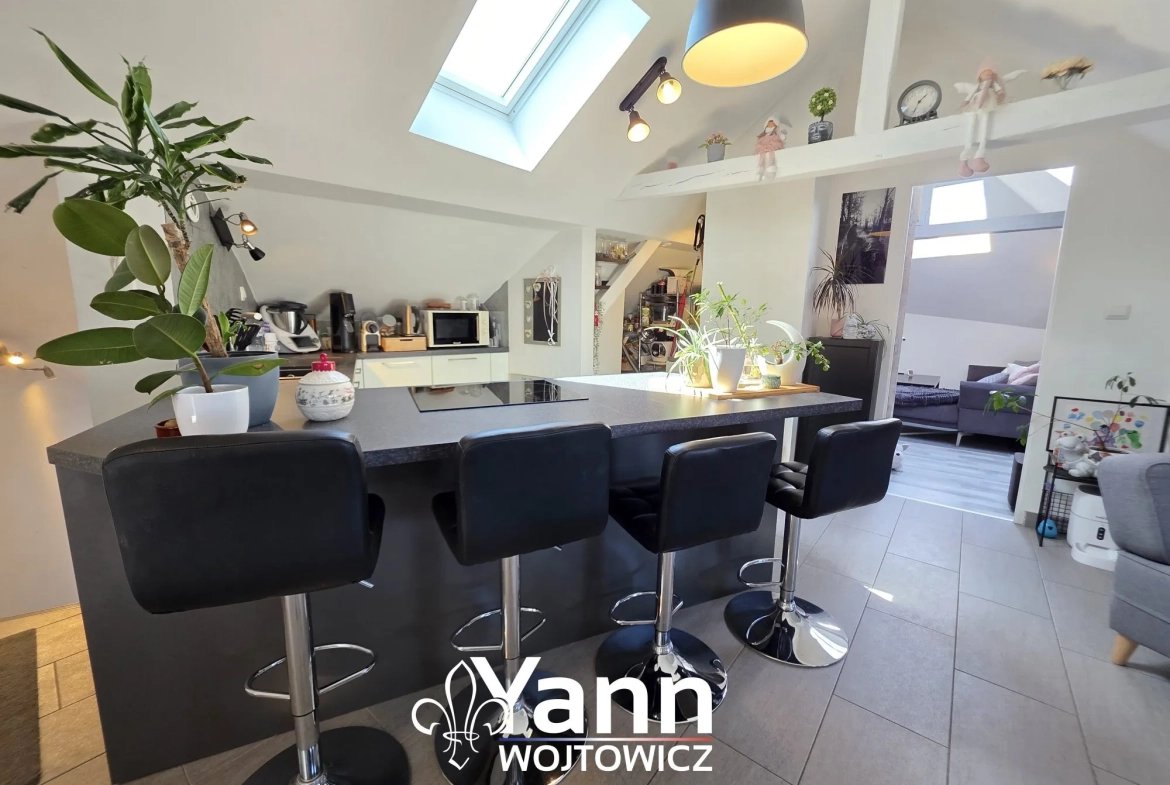 Bel appartement 3 pièces rénové à Yutz avec caves et proximité commodités 