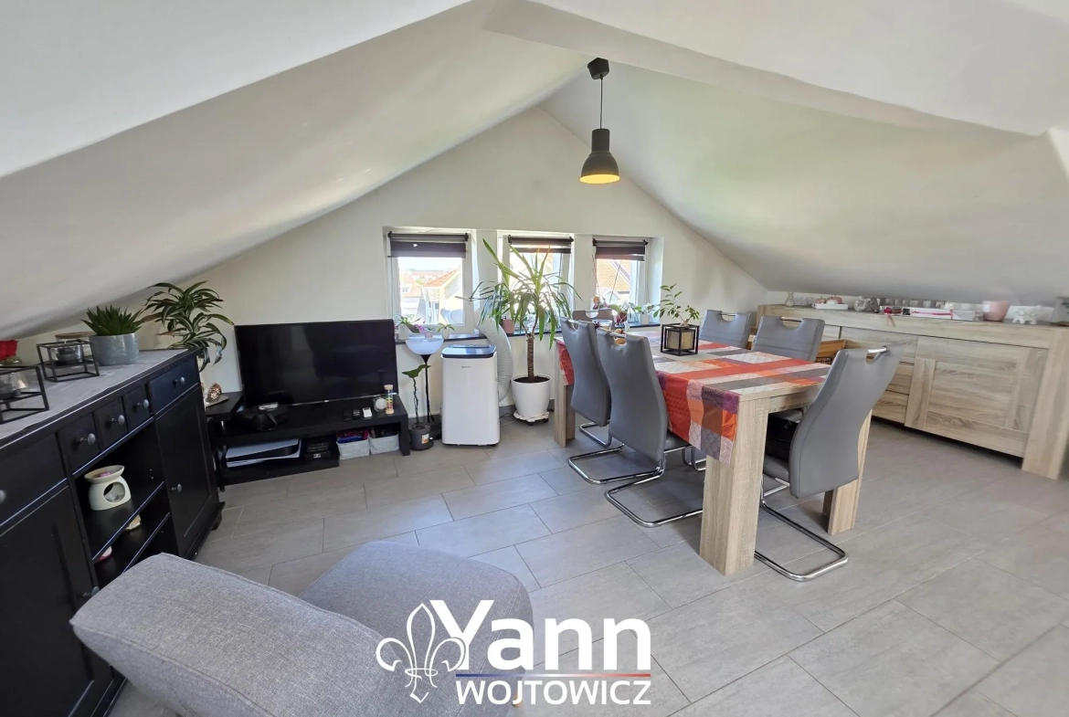Bel appartement 3 pièces rénové à Yutz avec caves et proximité commodités 