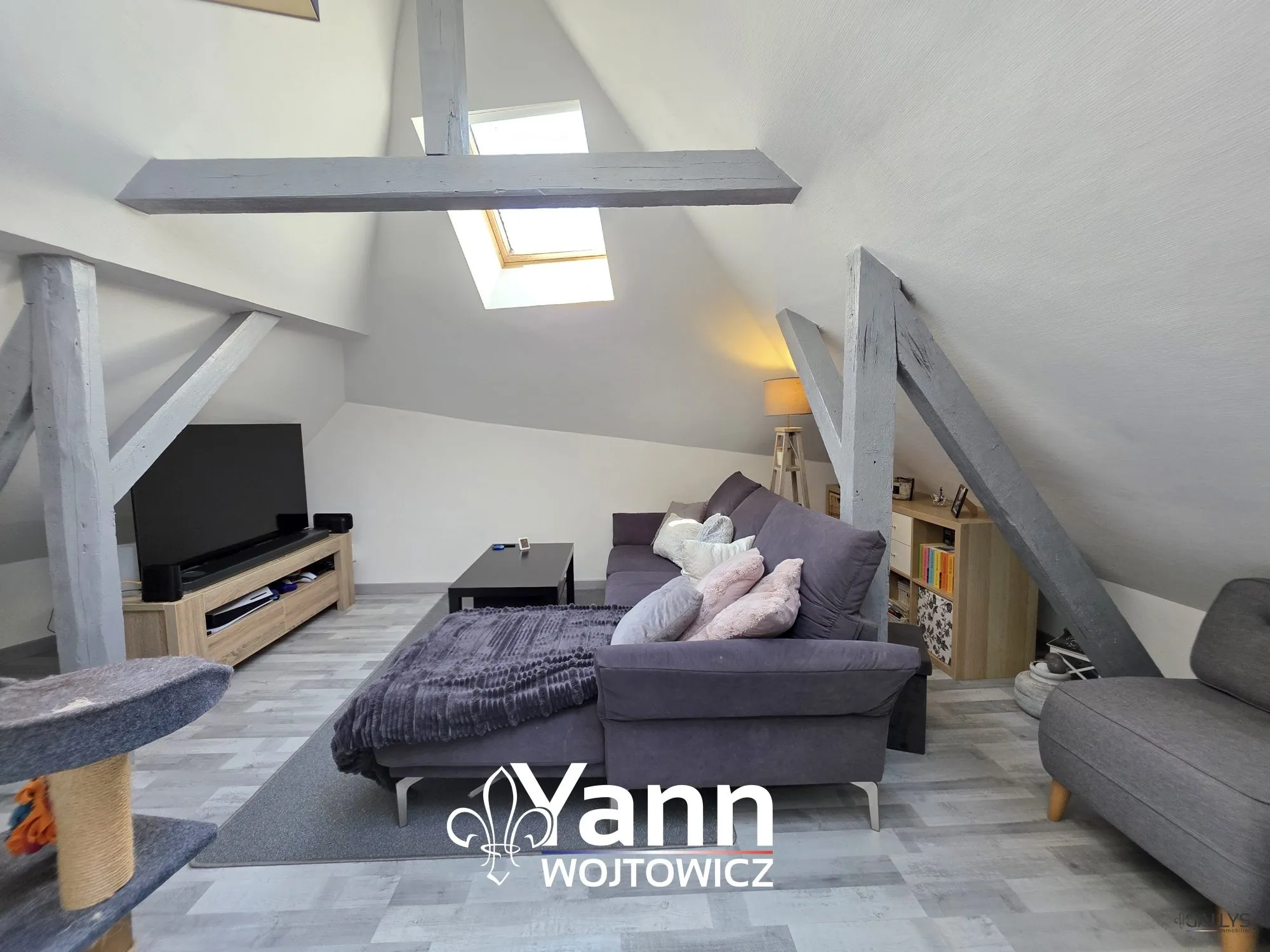 Bel appartement 3 pièces rénové à Yutz avec caves et proximité commodités 
