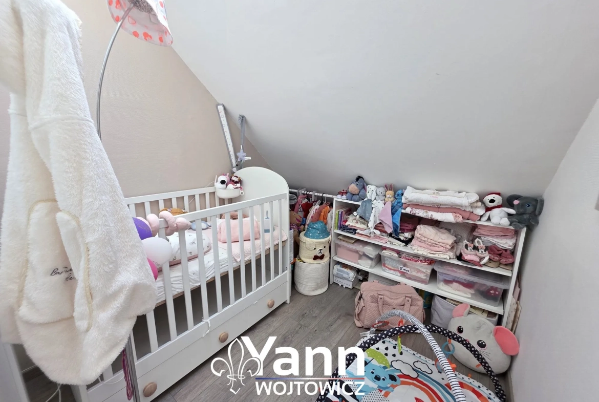 Bel appartement 3 pièces rénové à Yutz avec caves et proximité commodités 