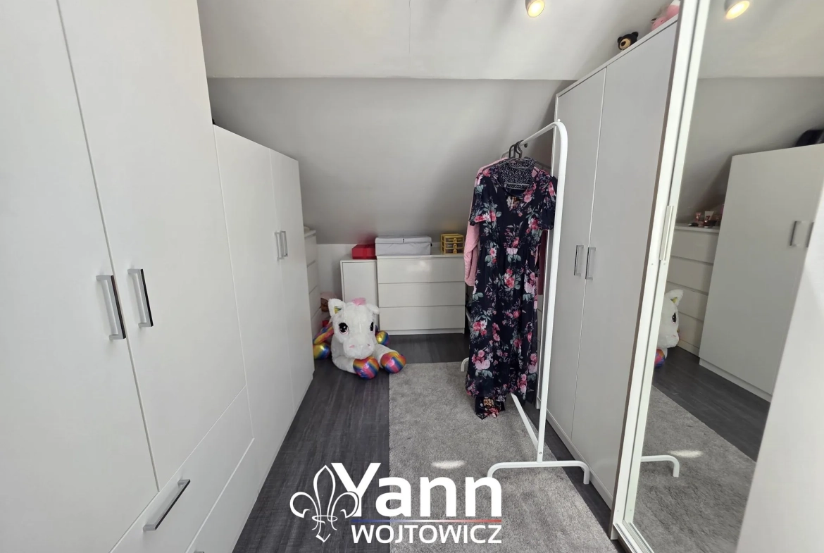 Bel appartement 3 pièces rénové à Yutz avec caves et proximité commodités 