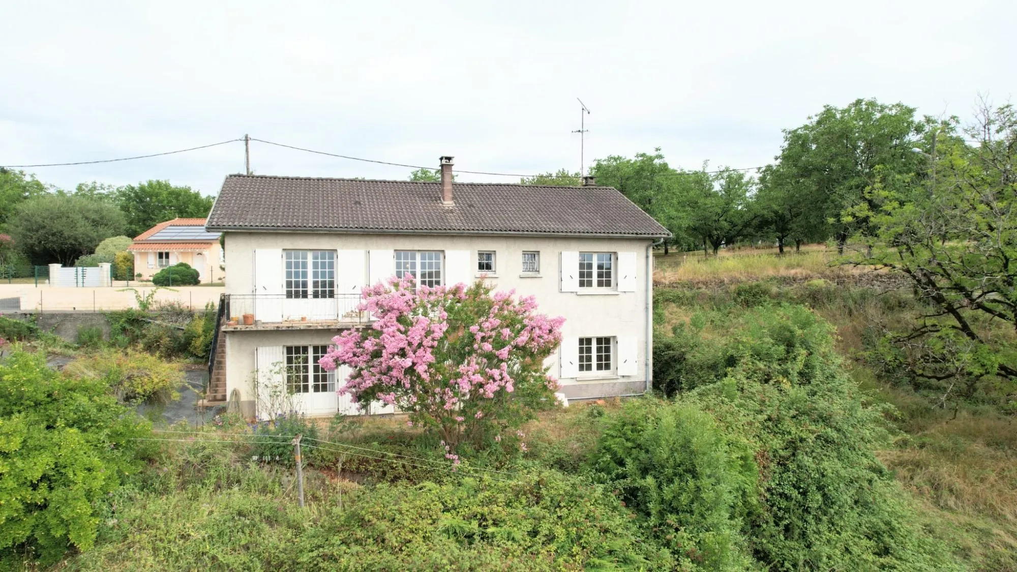 Belle maison avec vue panoramique à Nantheuil proche Thiviers 