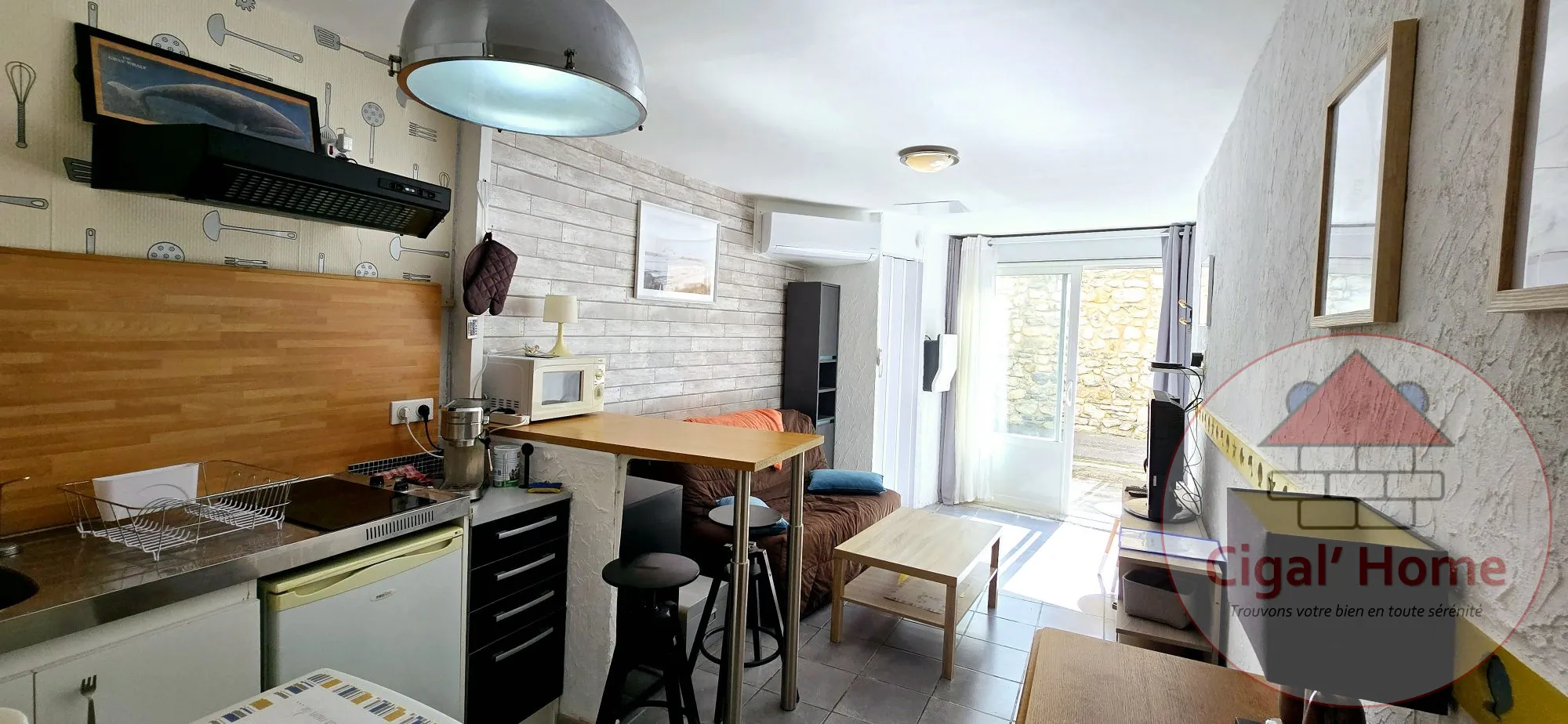 Maison rénovée avec potentiel locatif à La Palme 