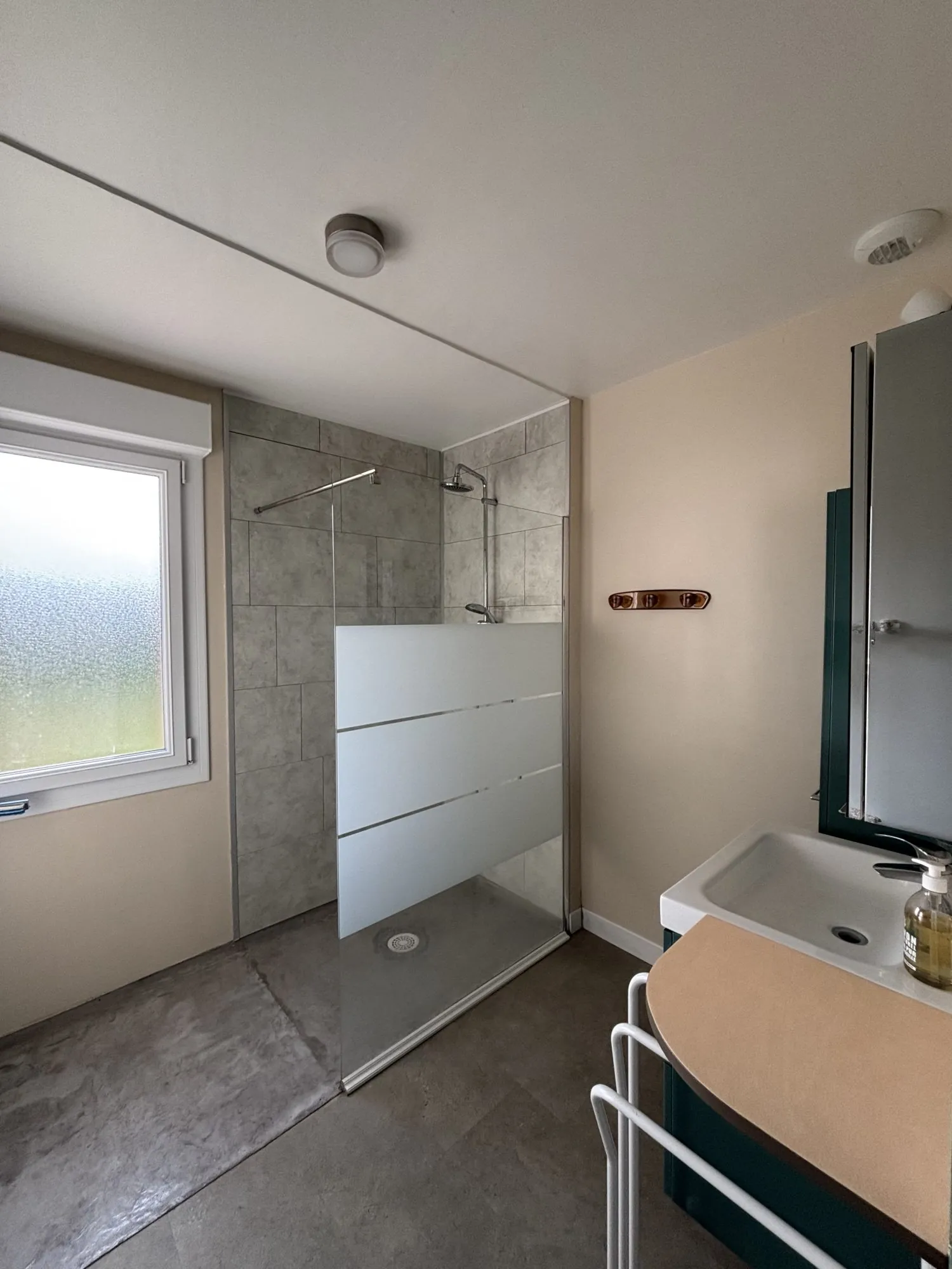 Maison de plain-pied à vendre à Ailly-sur-Noye - Proche gare et commerces 