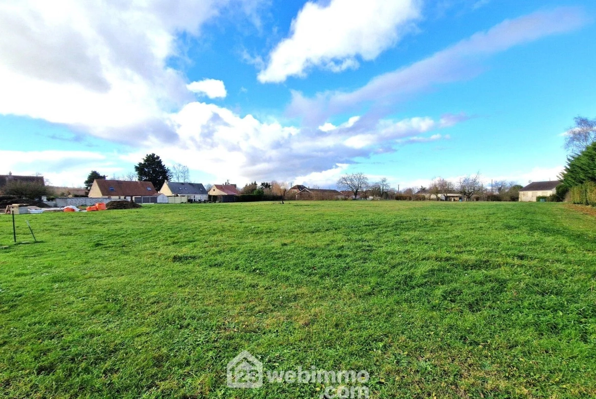 Terrain à bâtir de 871 m² à Versigny, libre de constructeur 