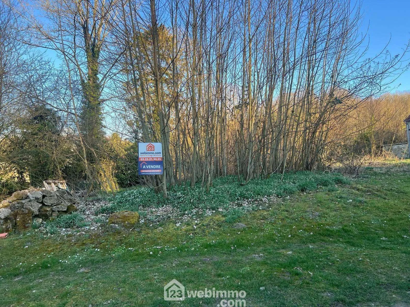 Terrain à bâtir de 916 m² à Nouvion-le-Vineux, idéal pour votre projet immobilier 