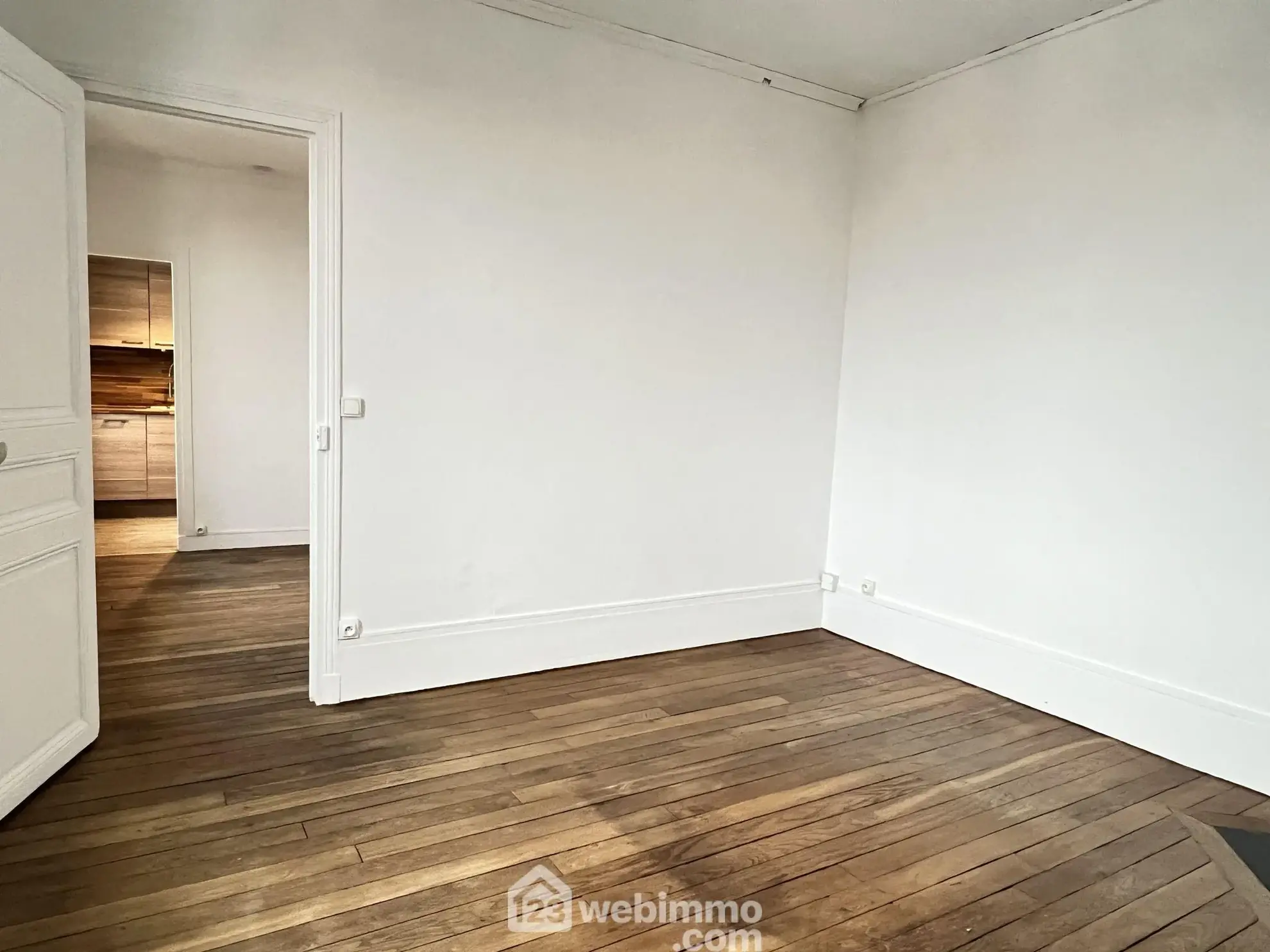 Bel appartement 2 pièces à Choisy-le-Roi proche transports et commerces 