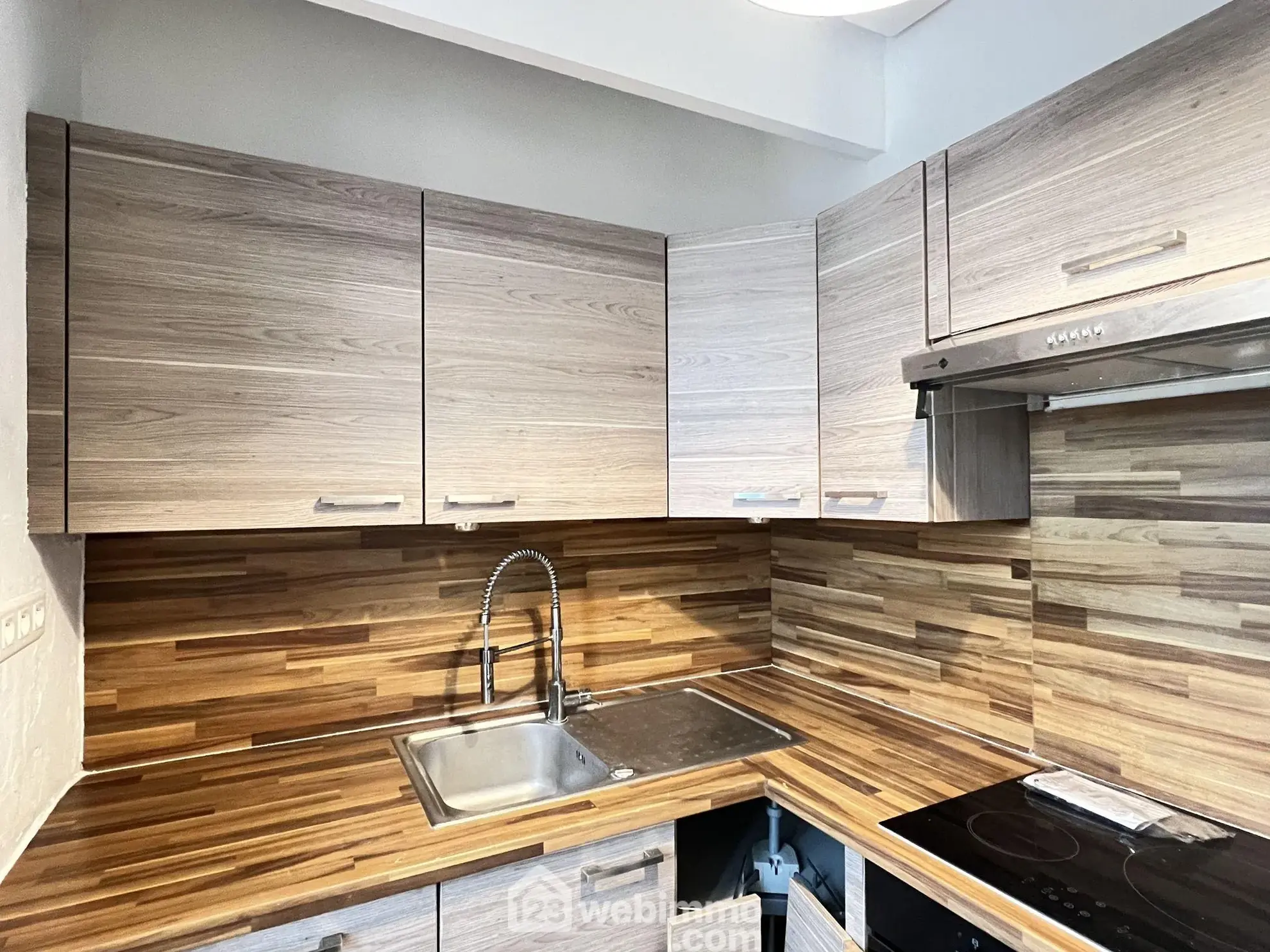 Bel appartement 2 pièces à Choisy-le-Roi proche transports et commerces 