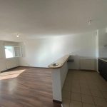 À vendre appartement T3 lumineux de 69 m² à Lons avec terrasse et parking