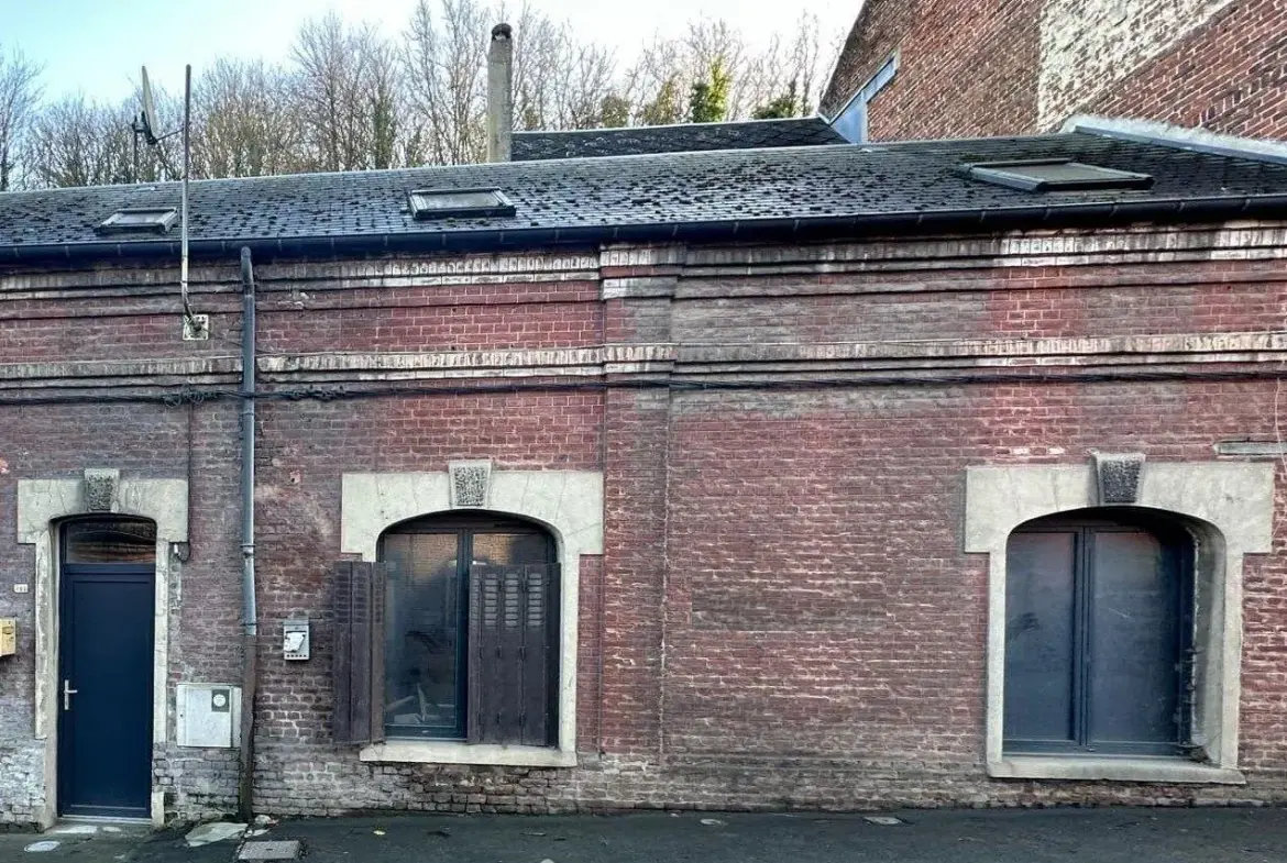 Maison de ville à Guise de 85 m² avec potentiel de rénovation 