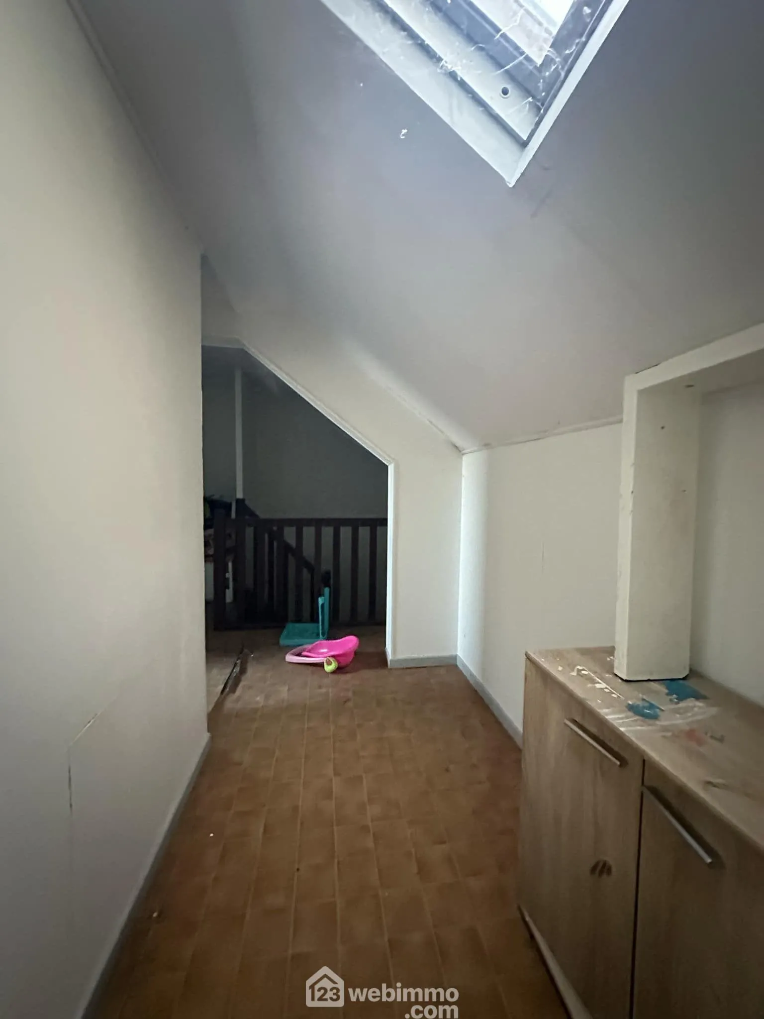 Maison de ville à Guise de 85 m² avec potentiel de rénovation 