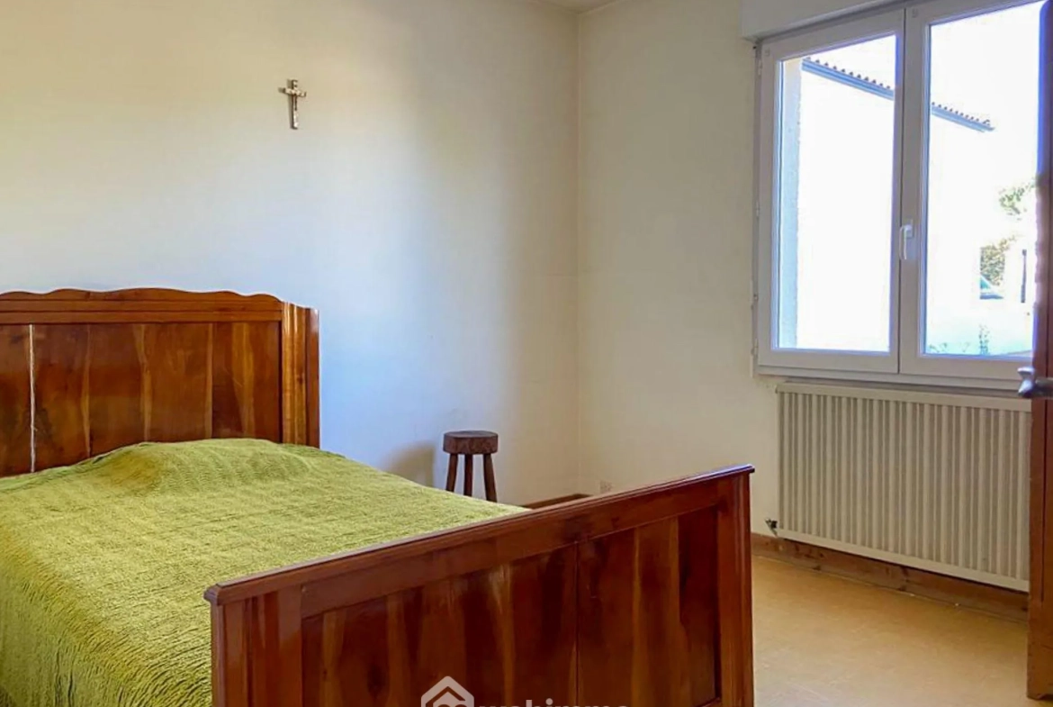 Belle maison 5 chambres à rénover sur un terrain de 1000 m² à Puybelliard 