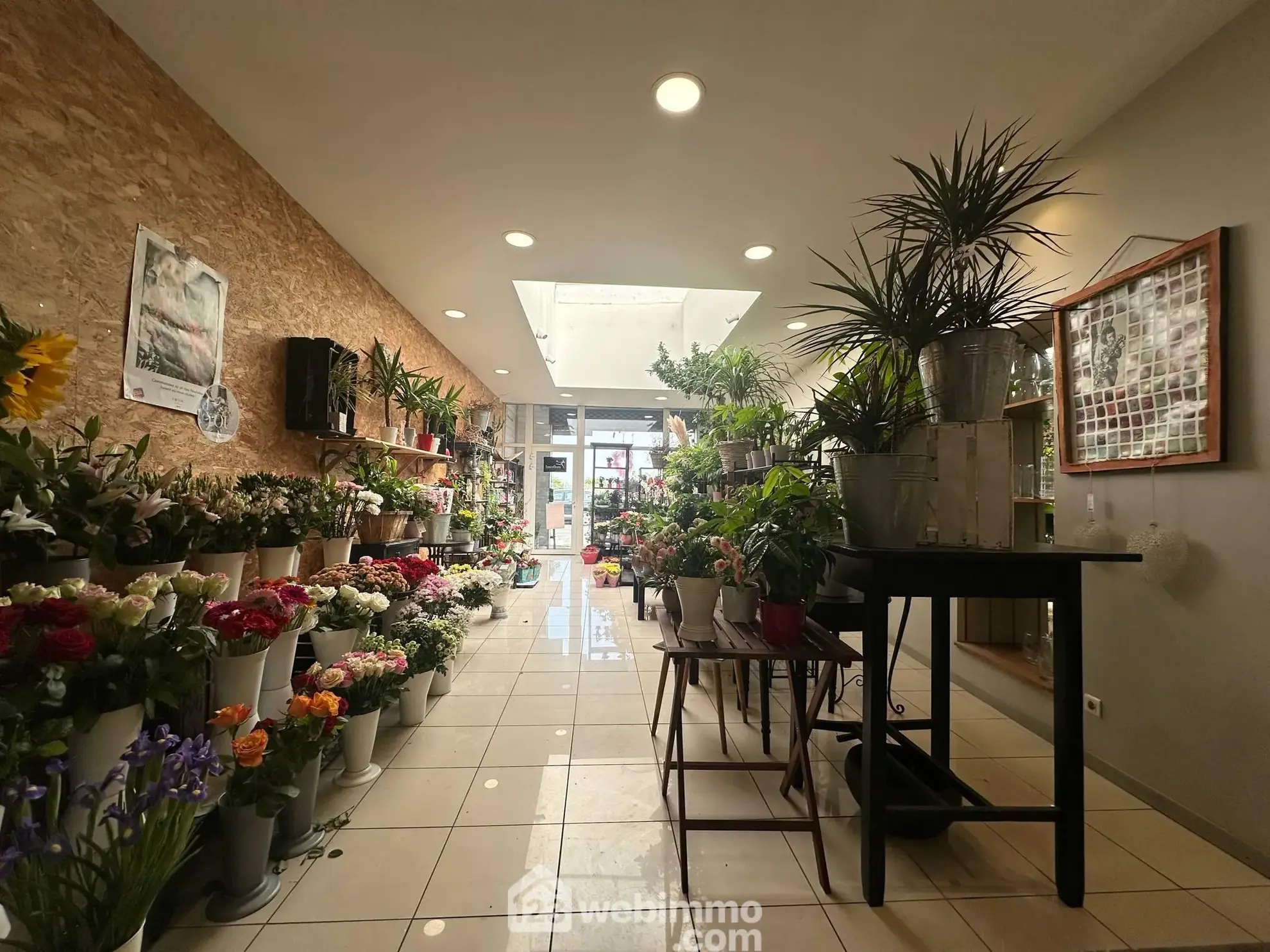 Local commercial de 89 m² à Laon avec vitrine en emplacement stratégique 