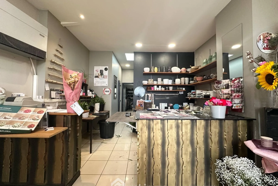 Local commercial de 89 m² à Laon avec vitrine en emplacement stratégique 