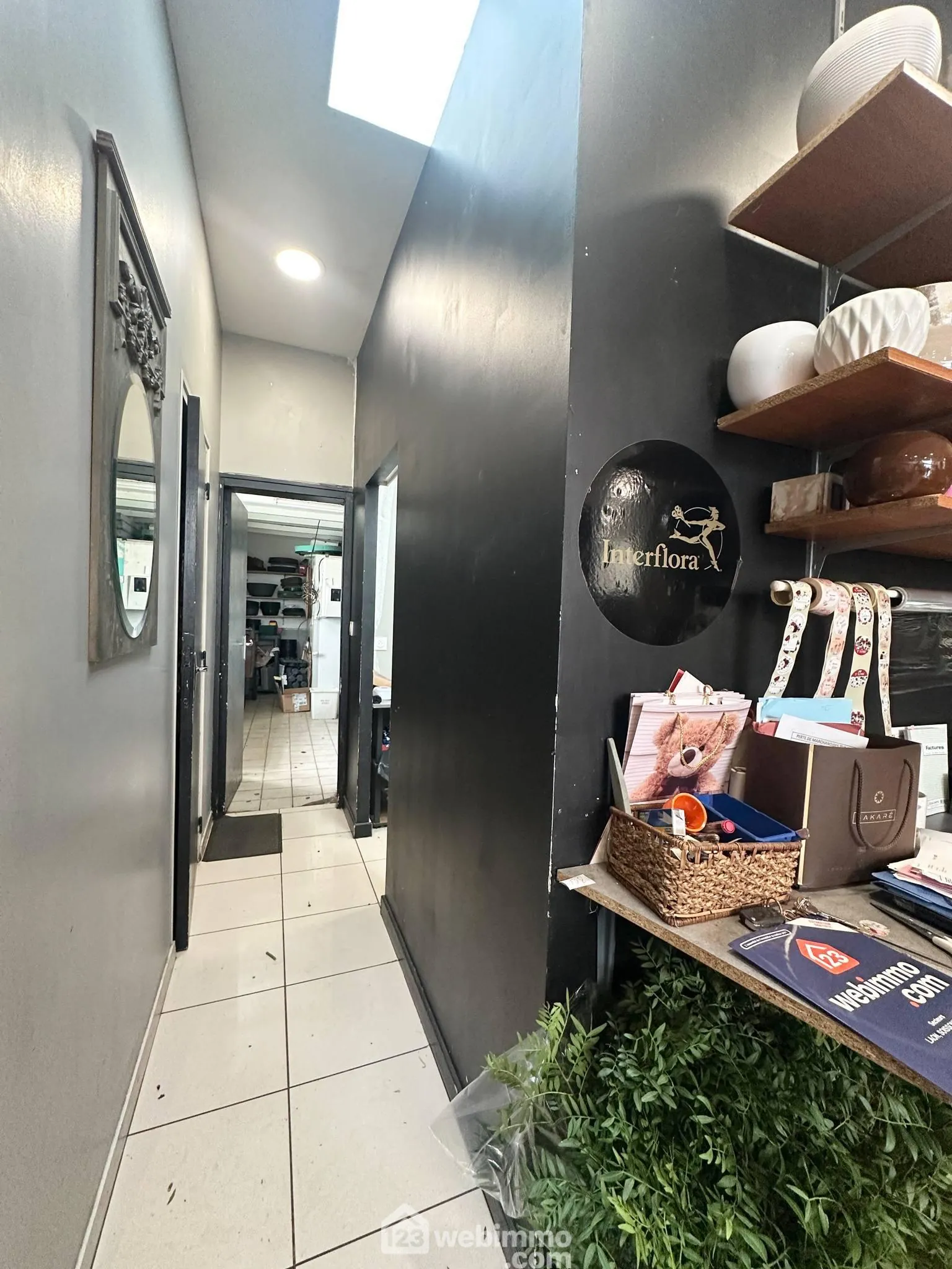 Local commercial de 89 m² à Laon avec vitrine en emplacement stratégique 