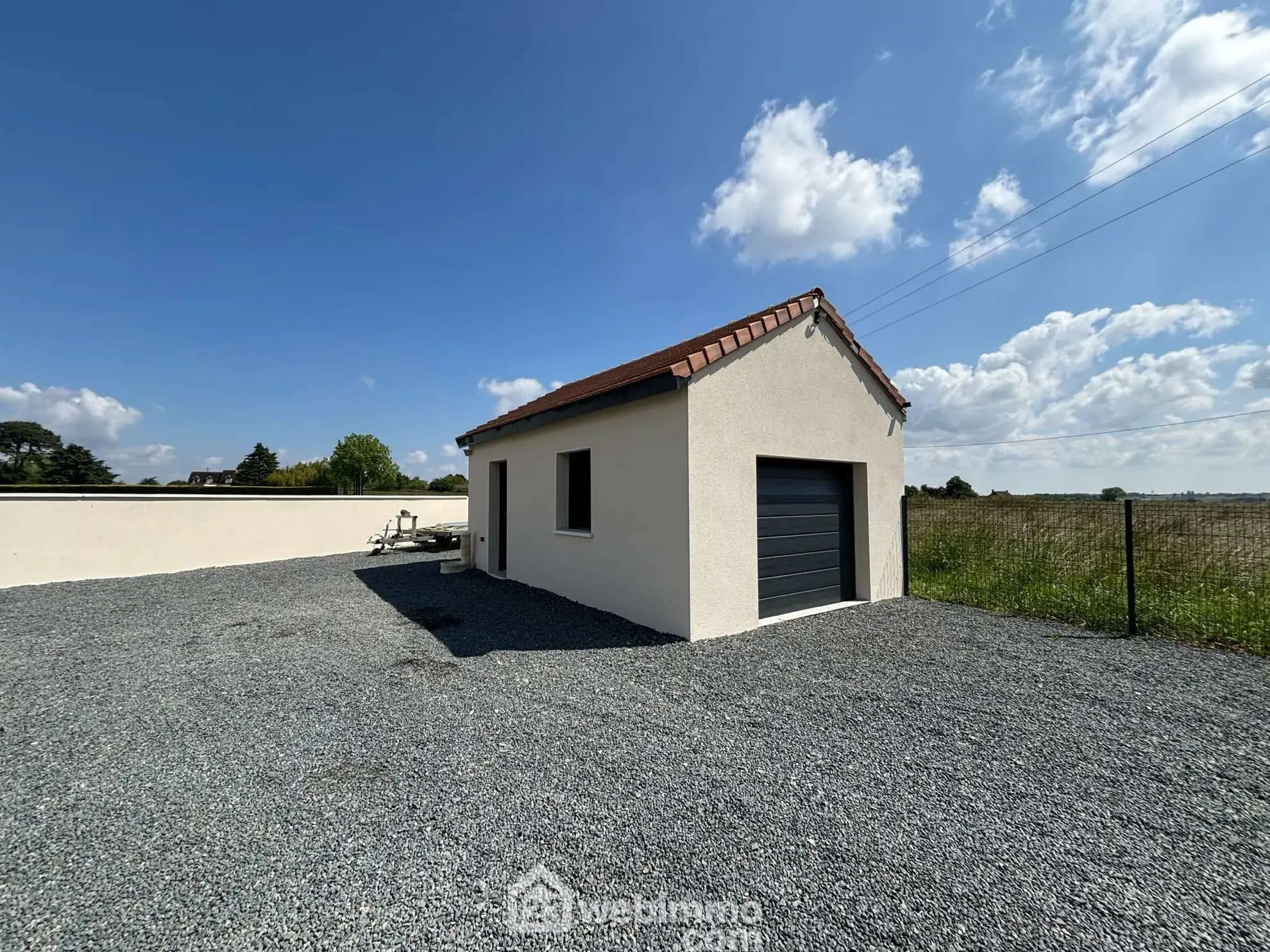 Maison moderne de 105 m² à Châtellerault avec terrain clos et garage 