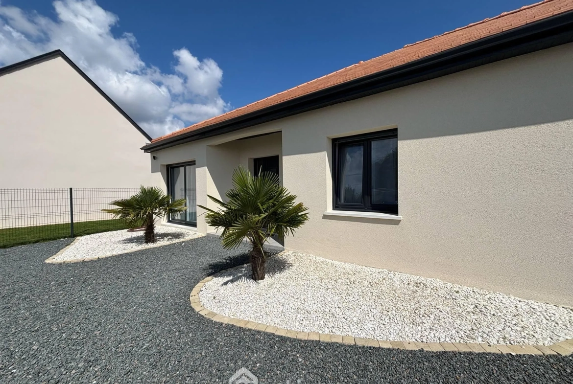 Maison moderne de 105 m² à Châtellerault avec terrain clos et garage 