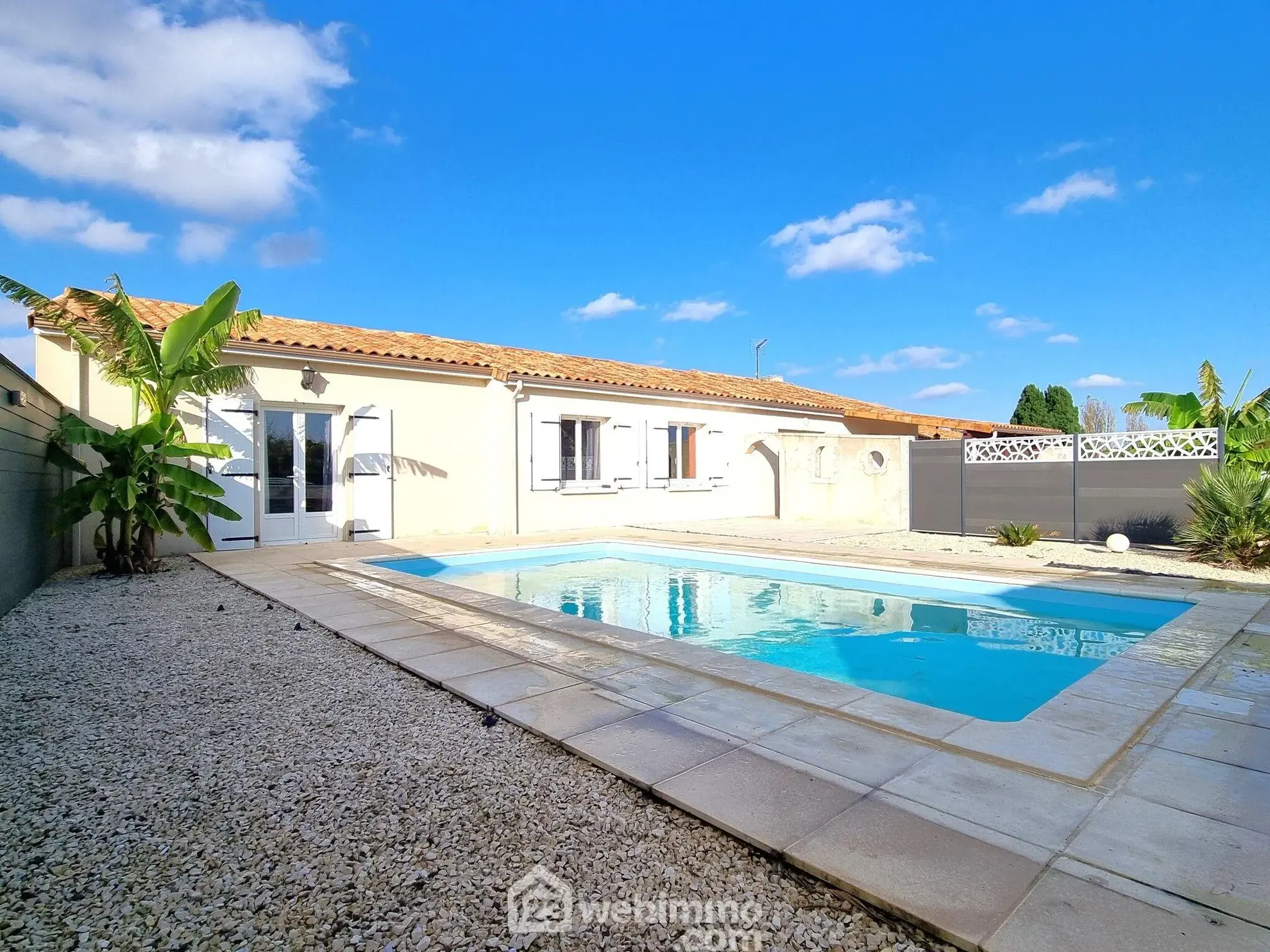 Villa de 143 m² avec piscine à Migné-Auxances près de Poitiers 