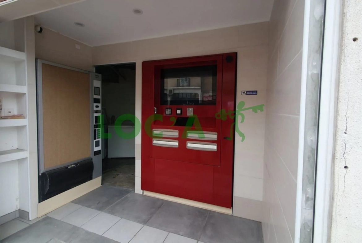 Local d'activité de 25 m² à Dijon proche Place Wilson à vendre 