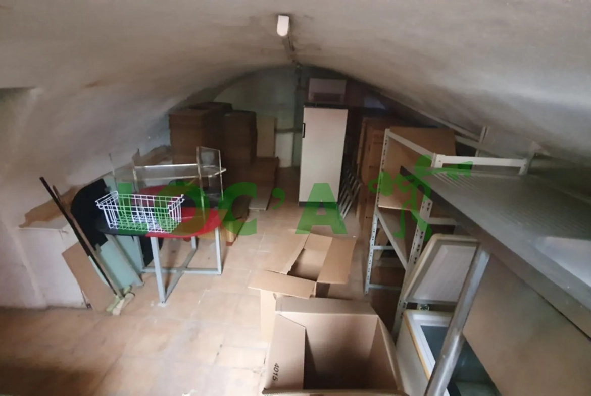 Local d'activité de 25 m² à Dijon proche Place Wilson à vendre 