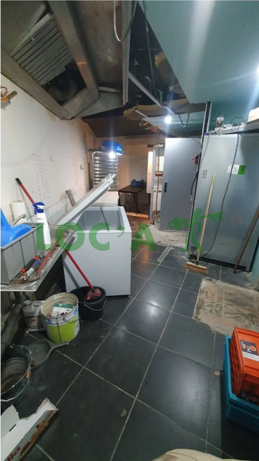 Local d'activité de 25 m² à Dijon proche Place Wilson à vendre 