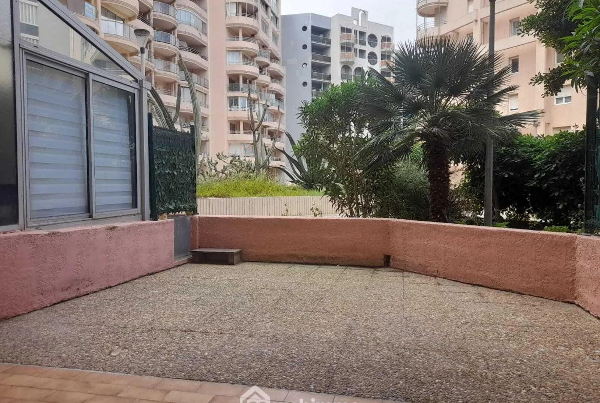 Studio à vendre à Canet-Plage - Résidence sécurisée à 100m de la mer 