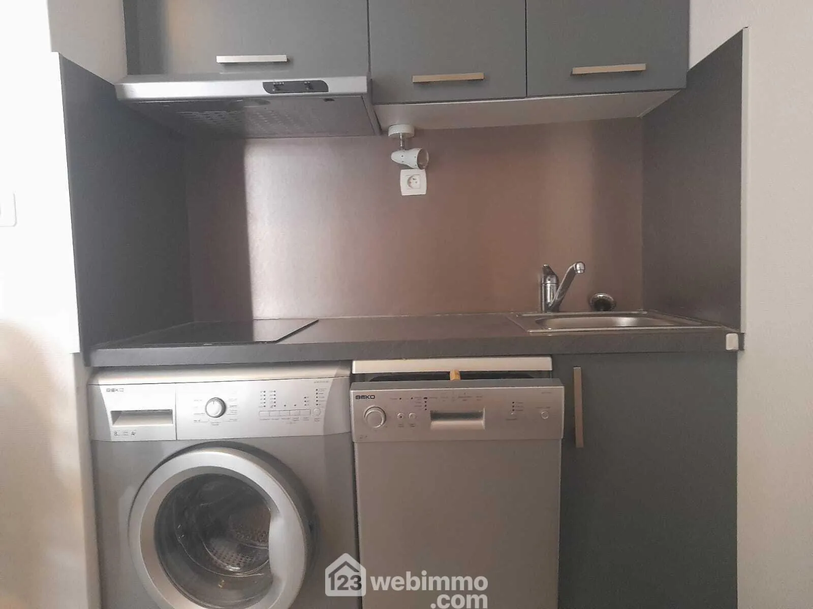 Studio à vendre à Canet-Plage - Résidence sécurisée à 100m de la mer 
