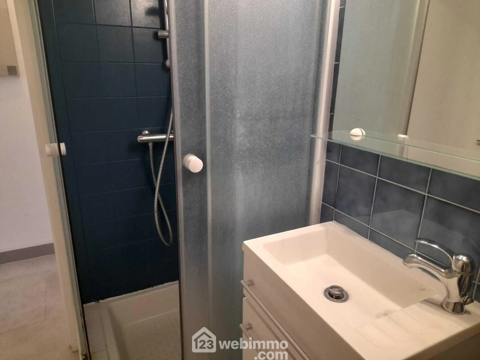 Studio à vendre à Canet-Plage - Résidence sécurisée à 100m de la mer 