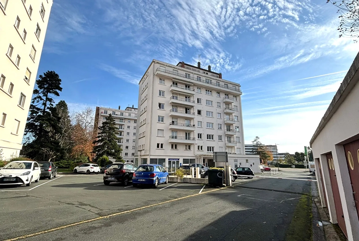 Appartement 3 pièces de 70 m² à Anglet Bernain avec cave et garage en option 