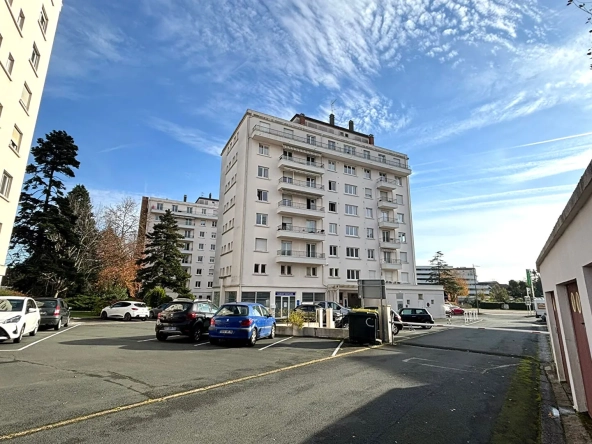 Appartement 3 pièces de 70 m² à Anglet Bernain avec cave et garage en option