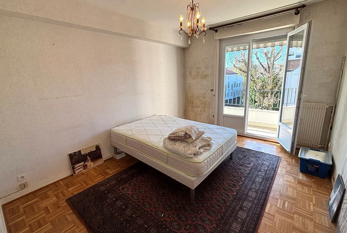 Appartement 3 pièces de 70 m² à Anglet Bernain avec cave et garage en option 