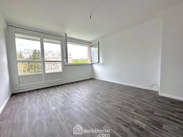 Vente d’un appartement T3 lumineux de 58 m² à Avon, rénové en 2025 avec cave et résidence sécurisée