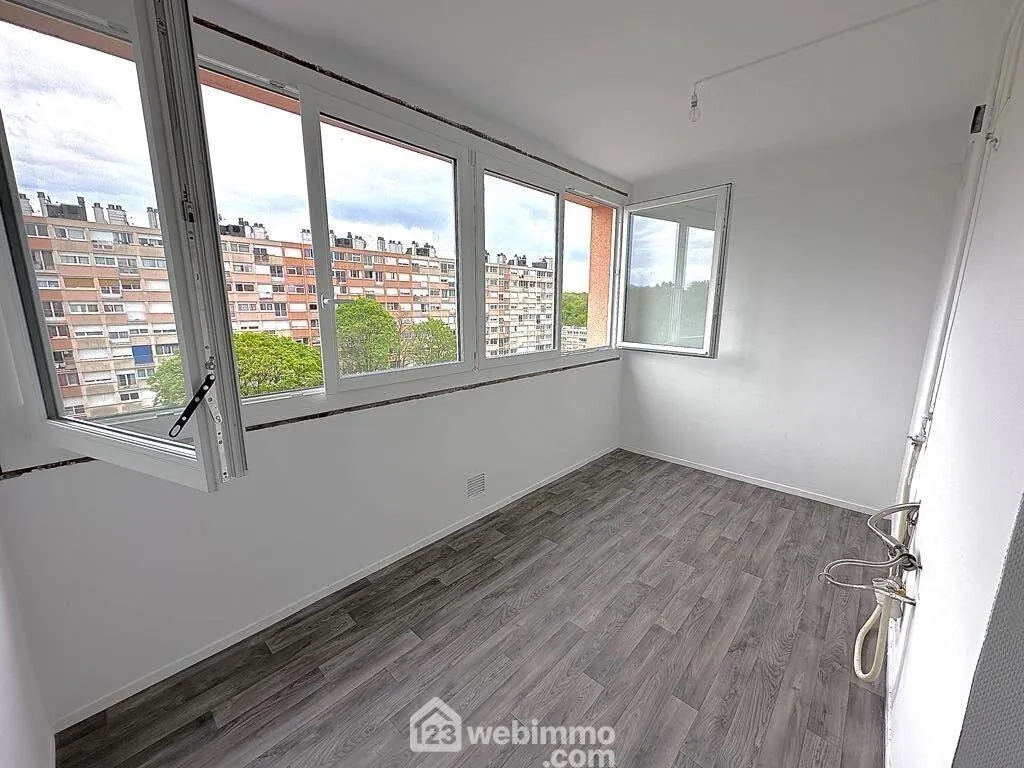 Vente d’un appartement T3 lumineux de 58 m² à Avon, rénové en 2025 avec cave et résidence sécurisée 