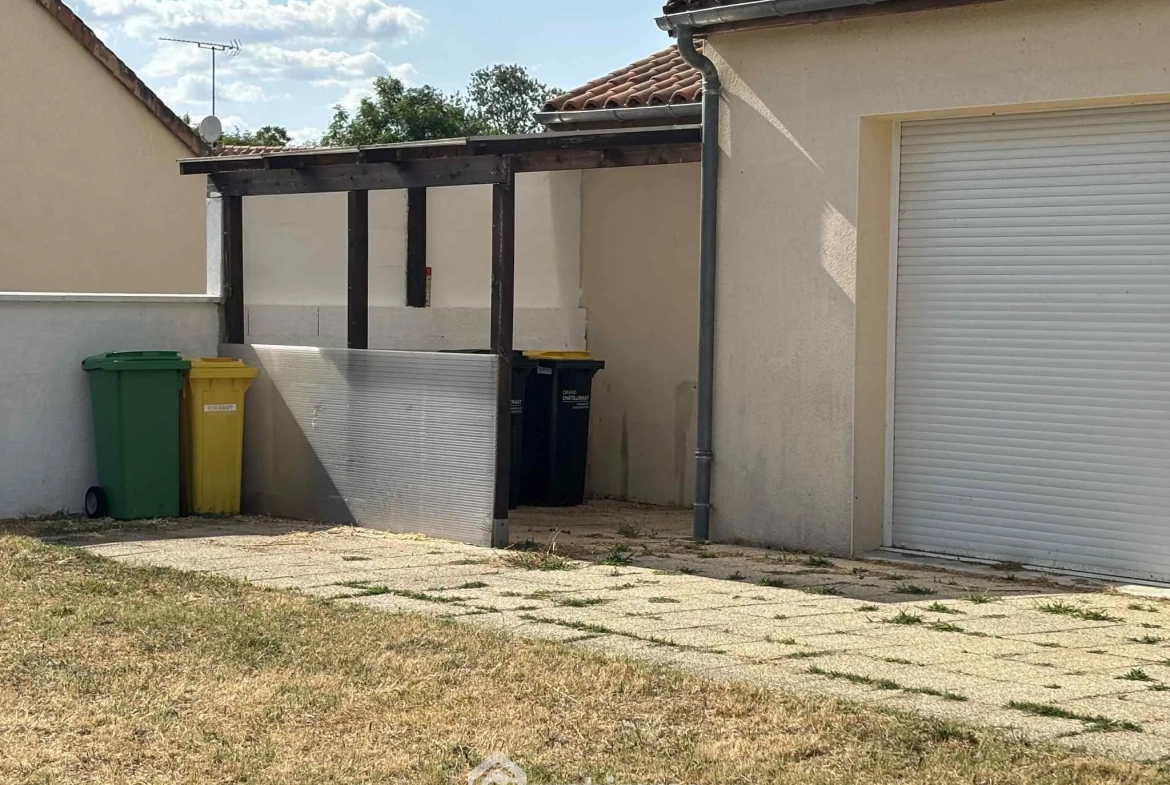 Maison de plain-pied de 97 m² à Ingrandes avec jardin et garage 