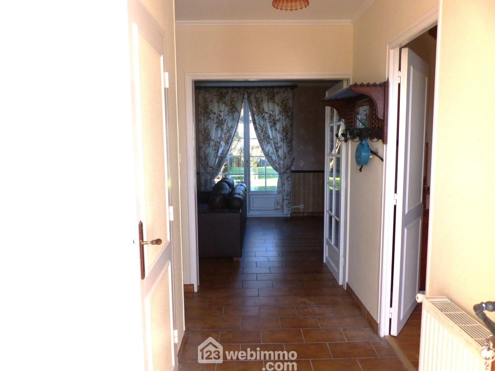 Maison 94 m² à vendre à Isneauville avec jardin, garage et terrasse 