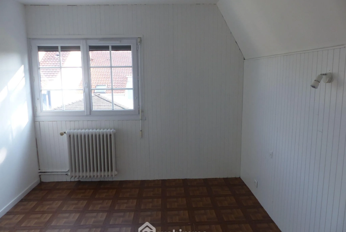 Maison 94 m² à vendre à Isneauville avec jardin, garage et terrasse 