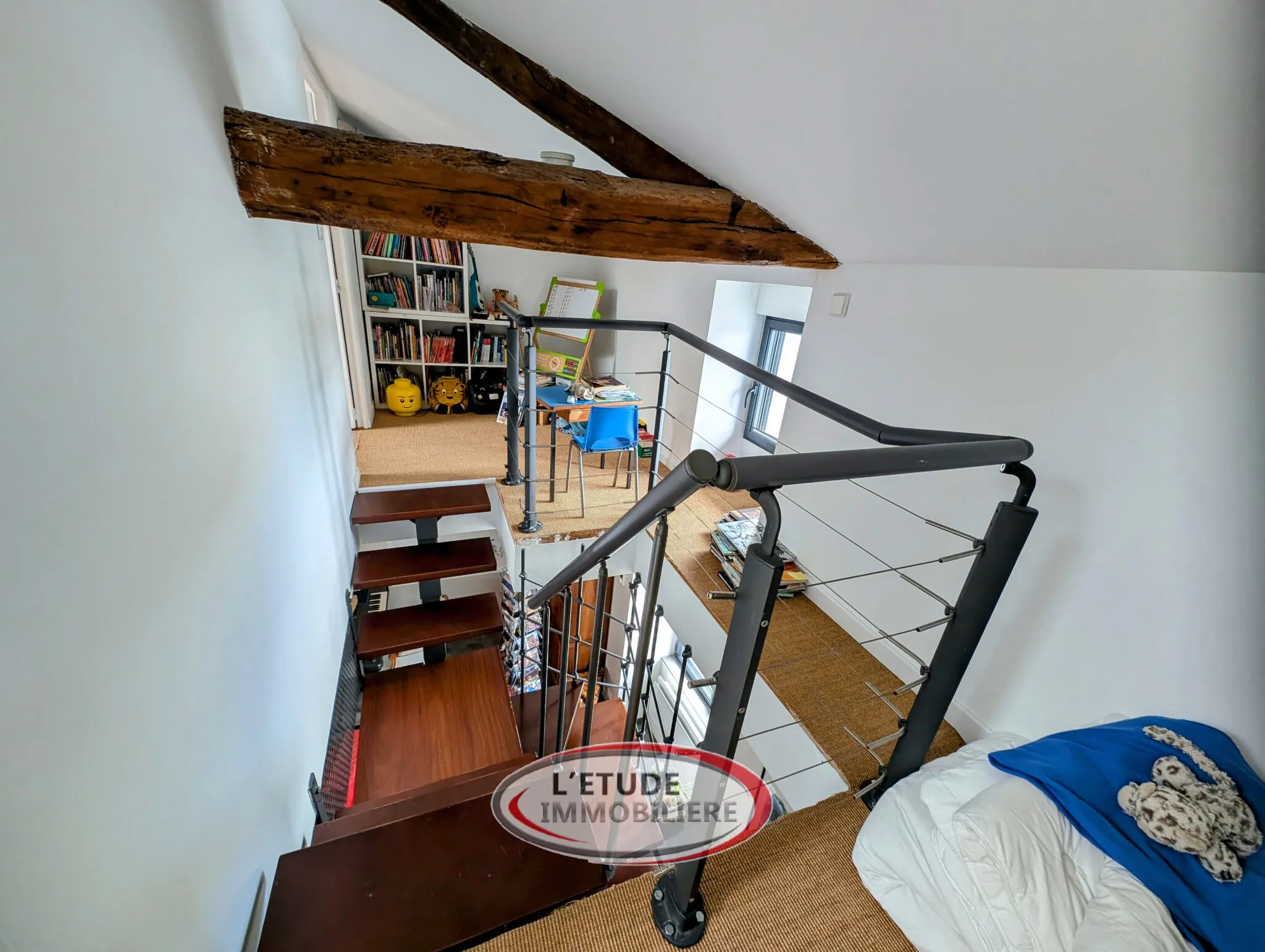 Charmante maison rénovée de 87 m² à Château-Thébaud avec garage et atelier 