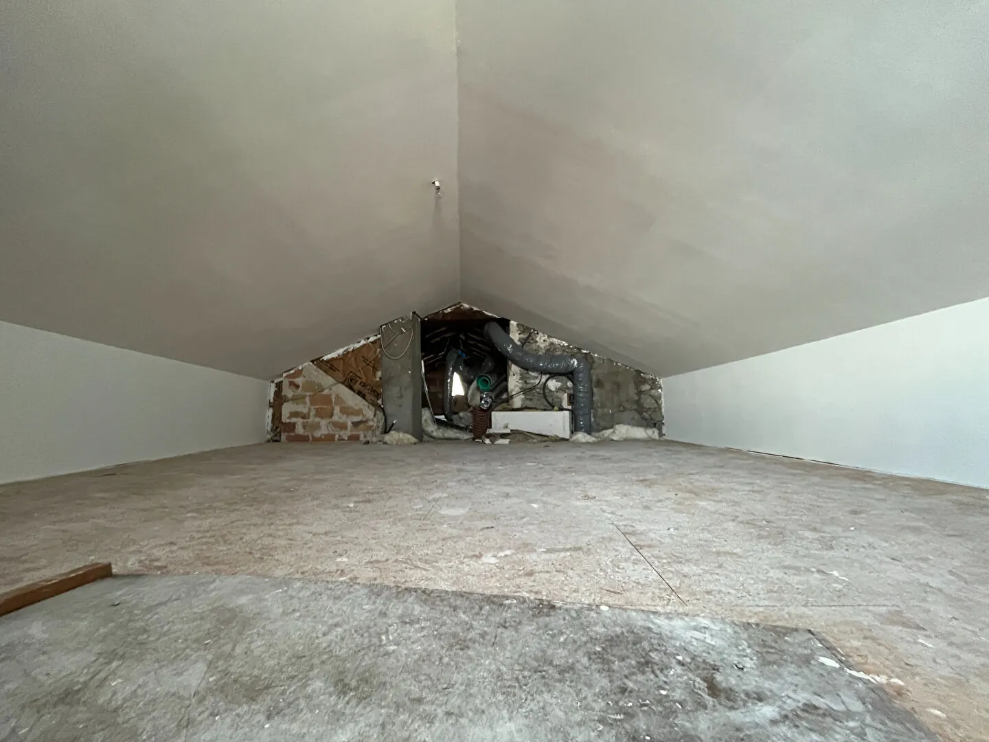 Bel appartement de 95 m² avec terrasse et jardin à Laragne Monteglin 