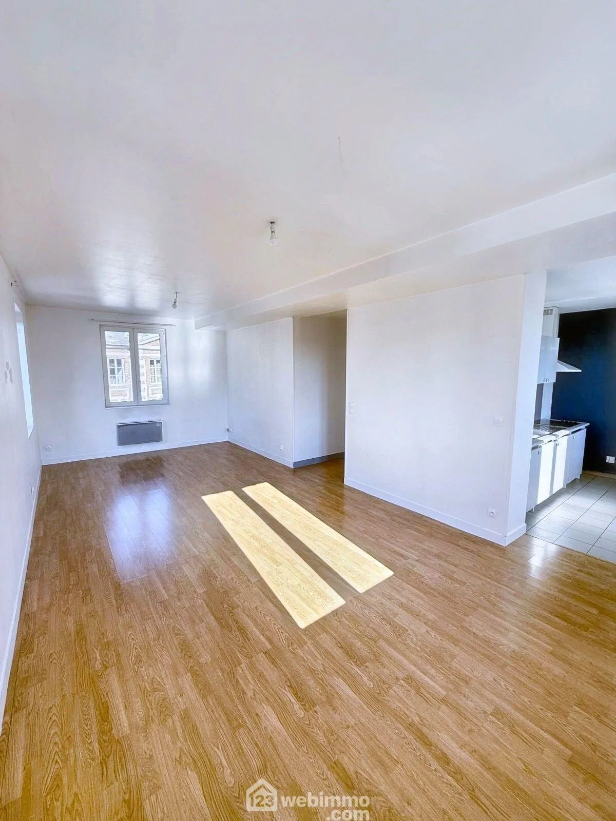 Appartement F2 de 52 m² à Louviers, idéal pour investissement ou première acquisition 