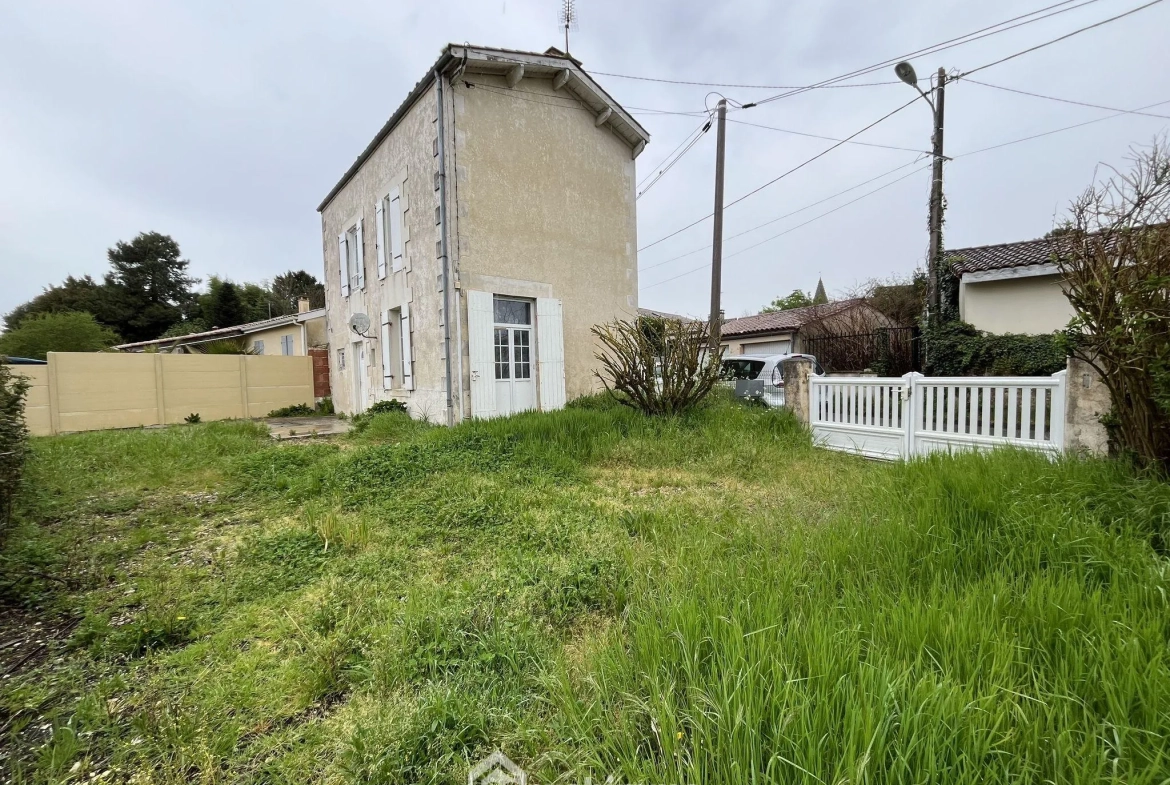 Maison à vendre de 116m² à Listrac-Médoc, idéal investissement ou résidence principale 