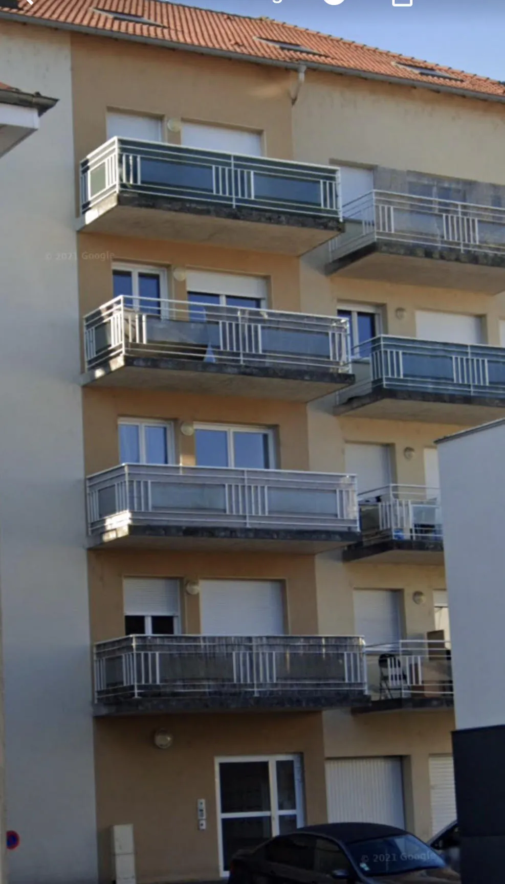 Appartement de 48 m² avec terrasse à Épinal - Parking privé 