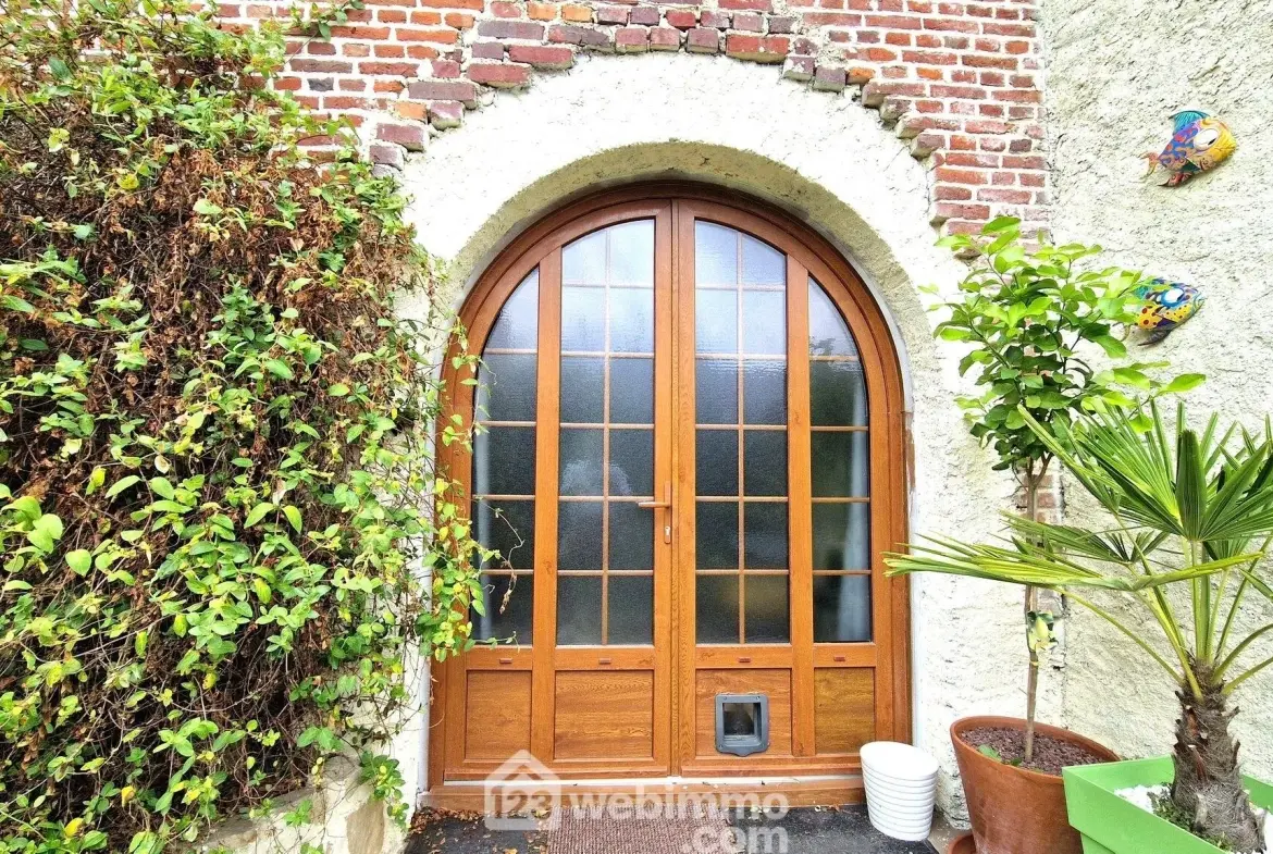 Longère de 236 m² à Dercy avec garage et potentiel d’aménagement 