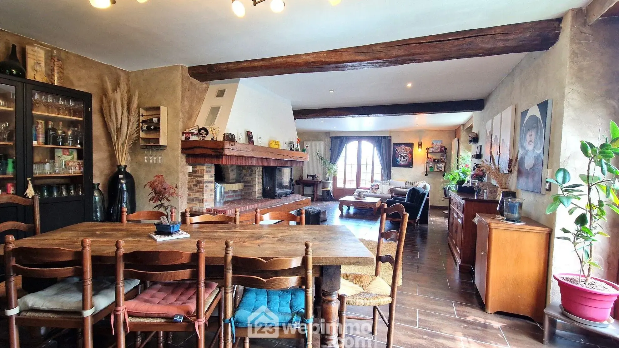 Longère de 236 m² à Dercy avec garage et potentiel d’aménagement 